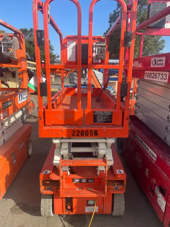 2019 Snorkel S3219E Scissor Lift