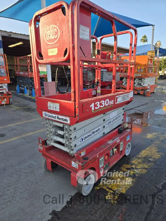 2019 MEC 1330SE Scissor Lift