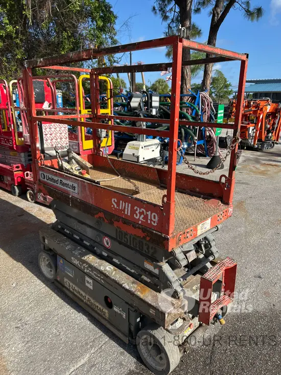 2016 Skyjack SJIII3219 Scissor Lift