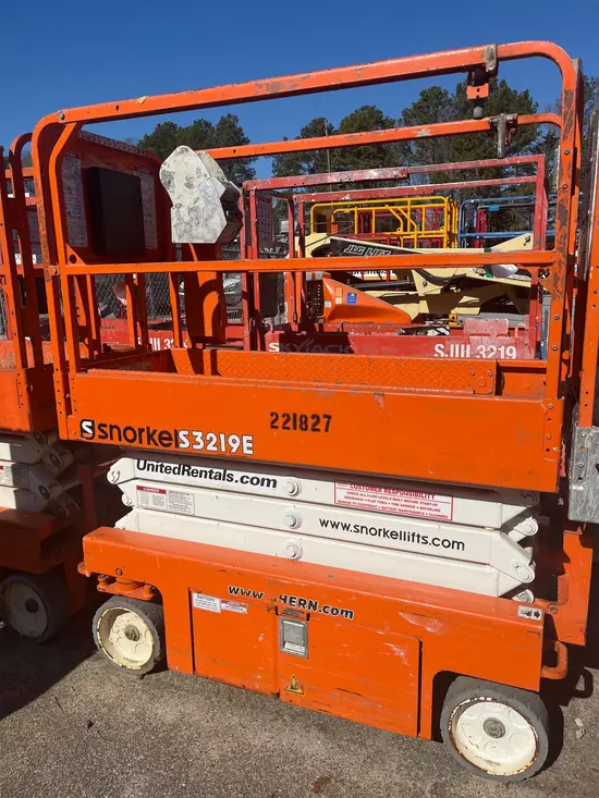 2019 Snorkel S3219E Scissor Lift