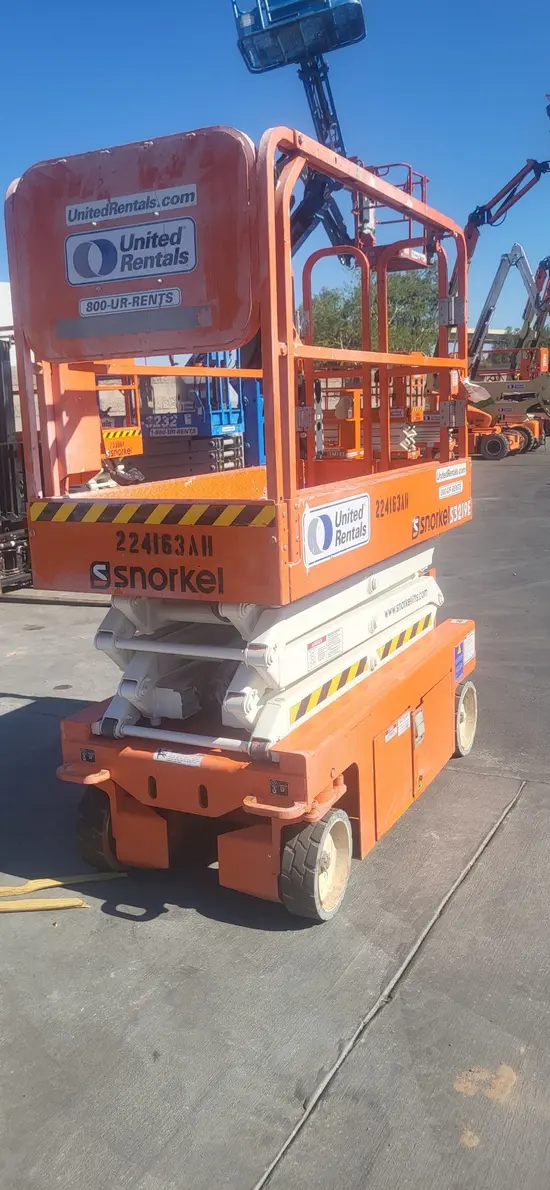 2019 Snorkel S3219E Scissor Lift