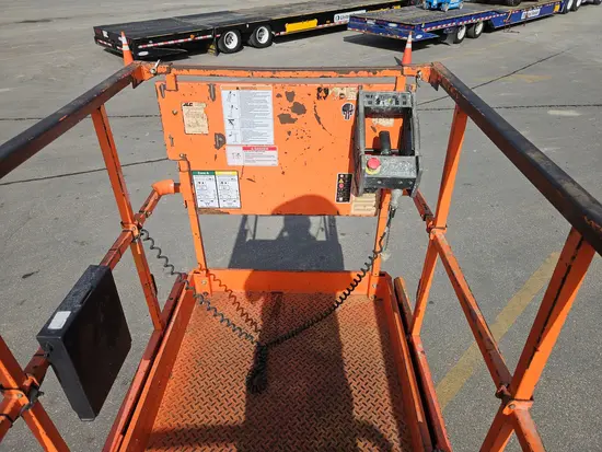 2018 JLG 3246ES Scissor Lift