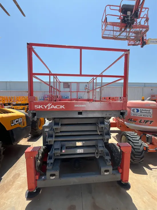 2018 Skyjack SJ8841RT Rough Terrain Scissor Lift