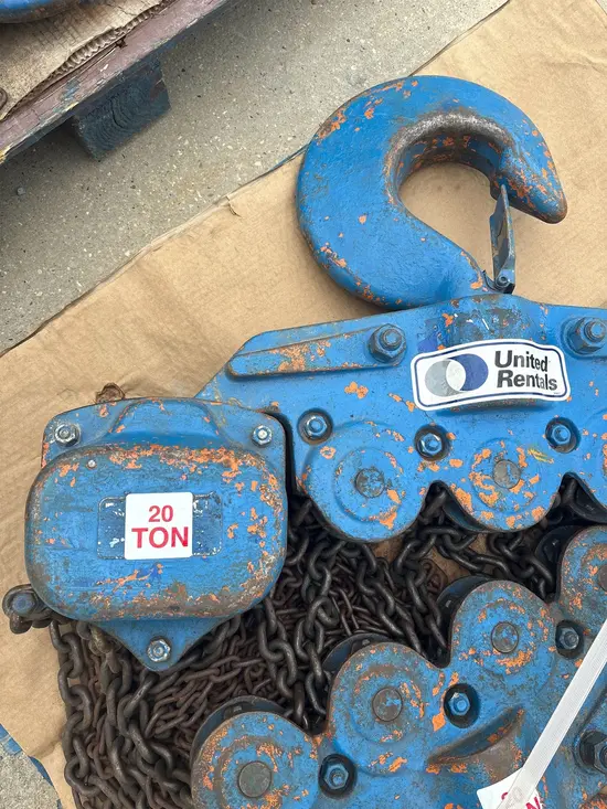 2013 Ingersoll Rand VL2-200-30-28V Hoist