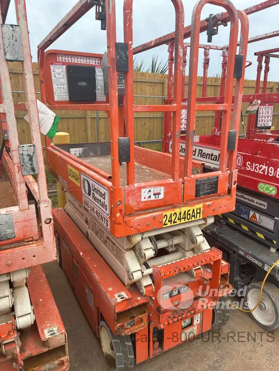 2019 Snorkel S3219E Scissor Lift