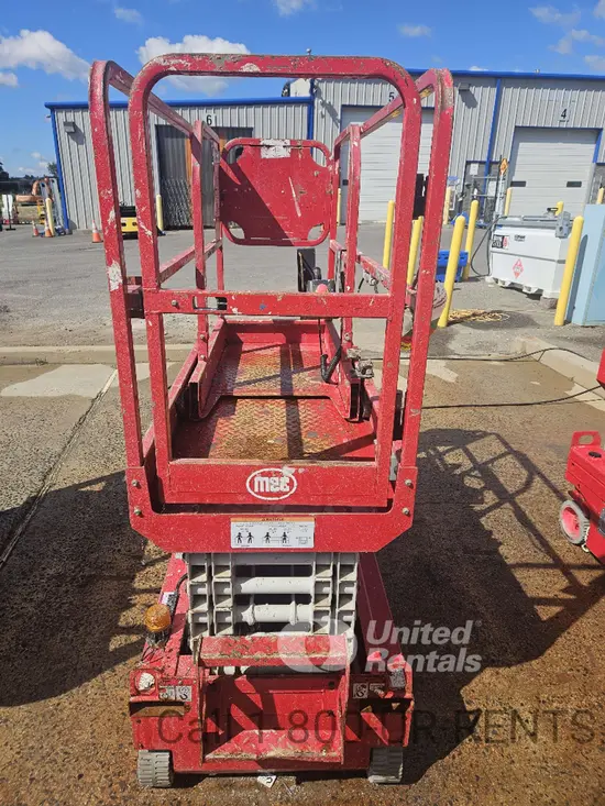 2017 MEC 1930SE Scissor Lift