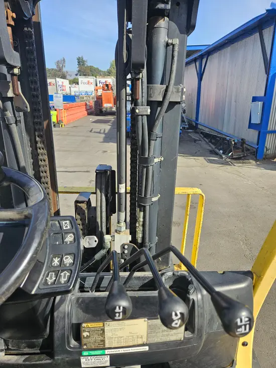 2016 HYSTER H80FT Warehouse Forklift