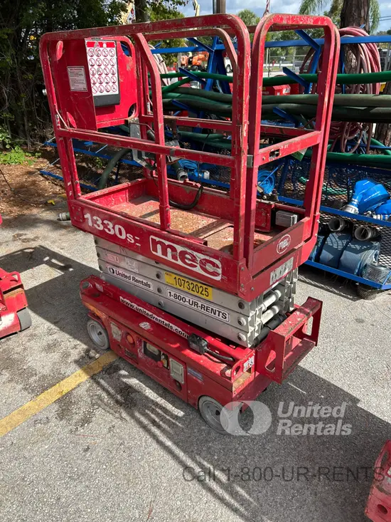 2018 MEC 1330SE Scissor Lift