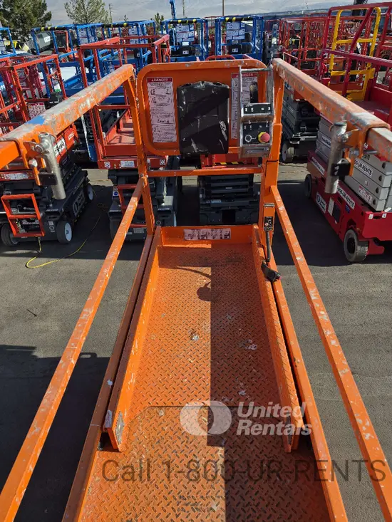 2020 Snorkel S3226E Scissor Lift
