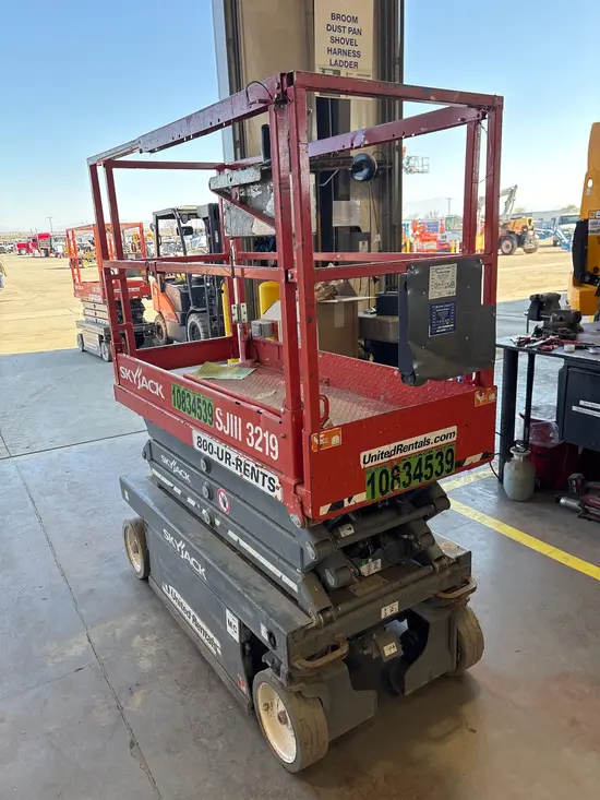 2018 Skyjack SJIII3219 Scissor Lift