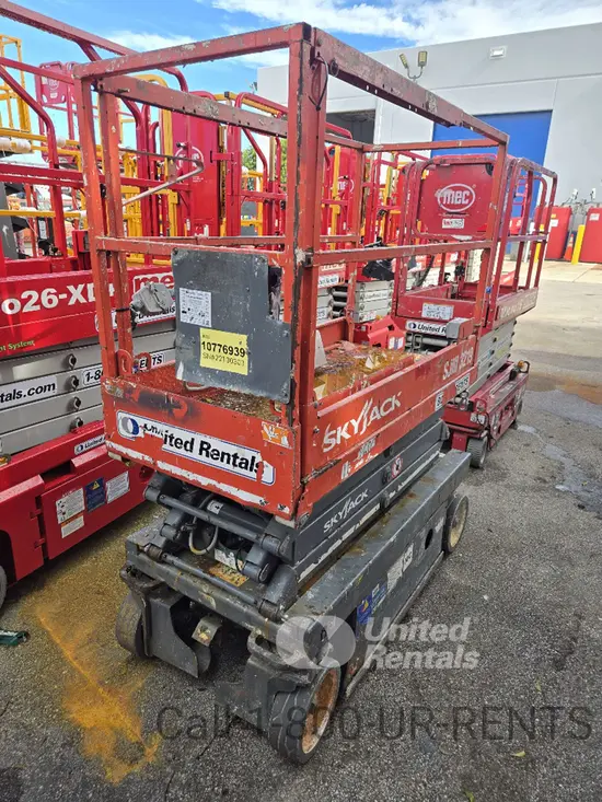 2018 Skyjack SJIII3219 Scissor Lift