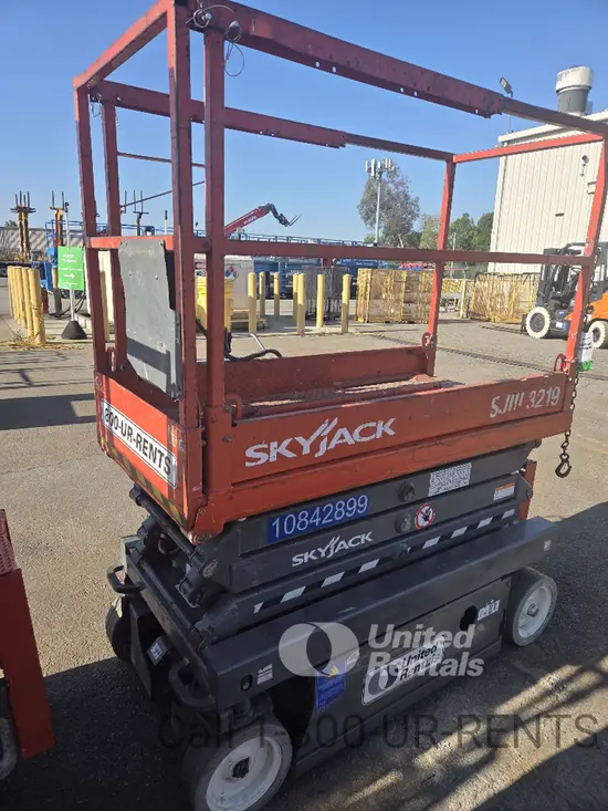 2018 Skyjack SJIII3219 Scissor Lift
