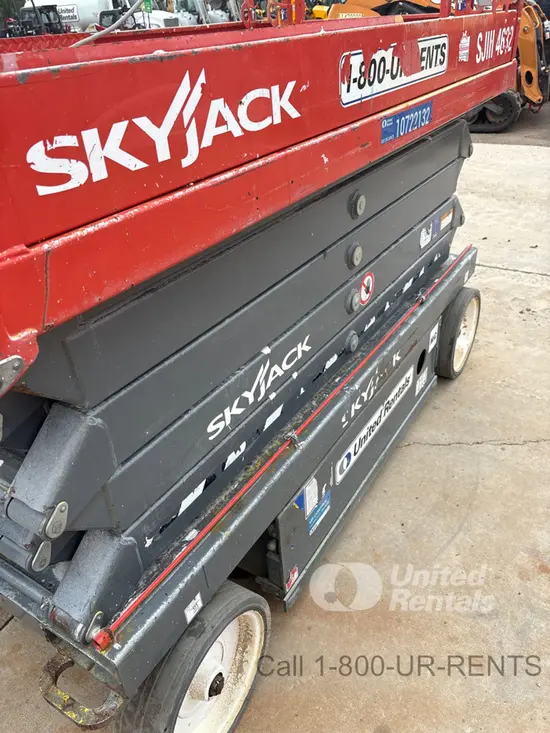 2018 Skyjack SJIII4632 Scissor Lift