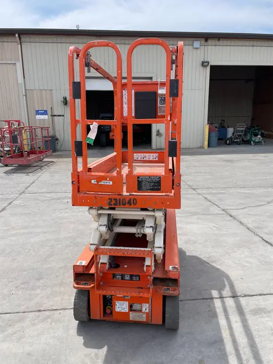 2019 Snorkel S3219E Scissor Lift