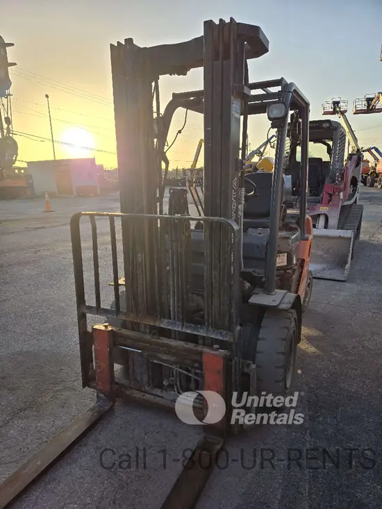 2017 Toyota 8FGU25 Warehouse Forklift