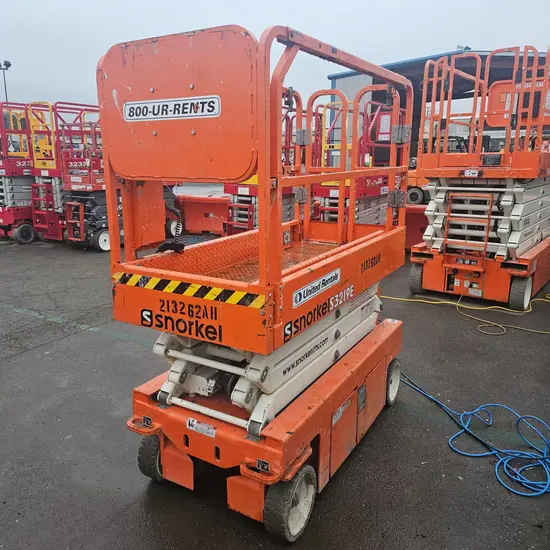 2018 Snorkel S3219E Scissor Lift