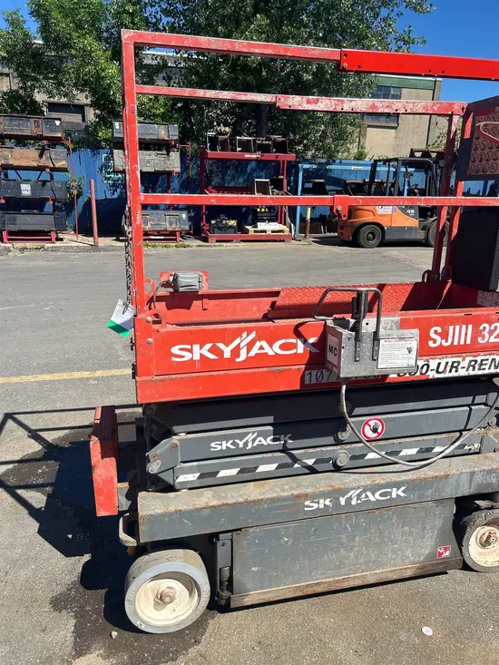 2018 Skyjack SJIII3219 Scissor Lift