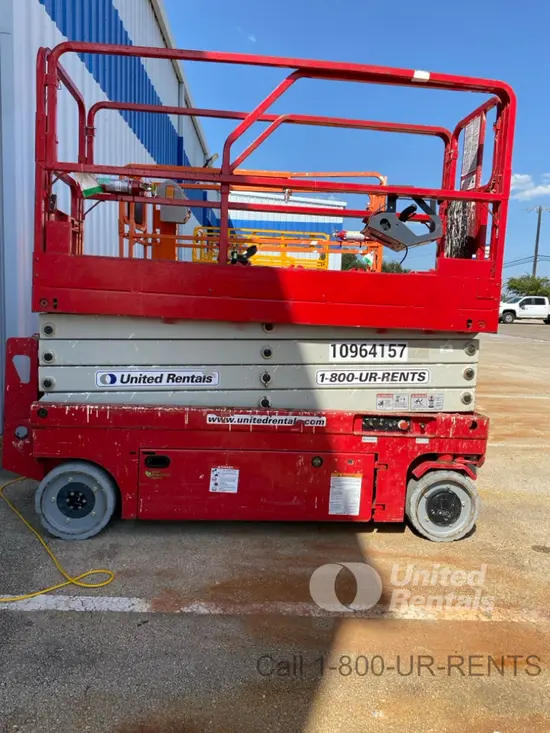 2019 MEC 2632SE Scissor Lift