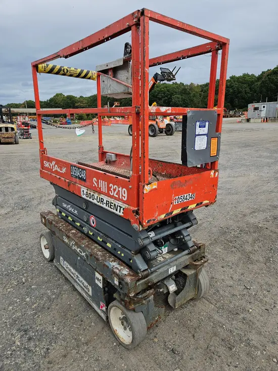 2017 Skyjack SJIII3219 Scissor Lift