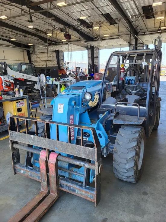 2018 Genie GTH-5519 Forklift