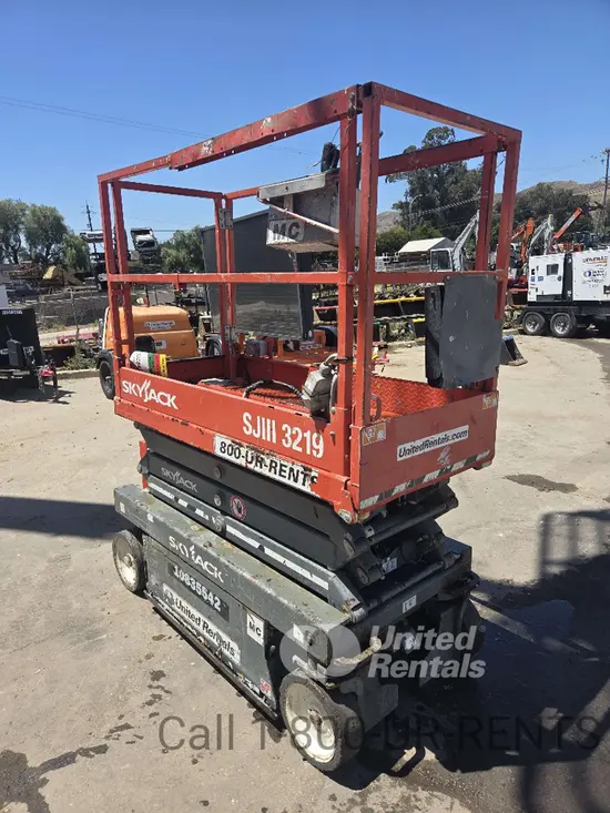 2018 Skyjack SJIII3219 Scissor Lift