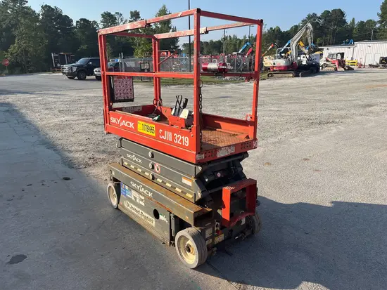 2018 Skyjack SJIII3219 Scissor Lift