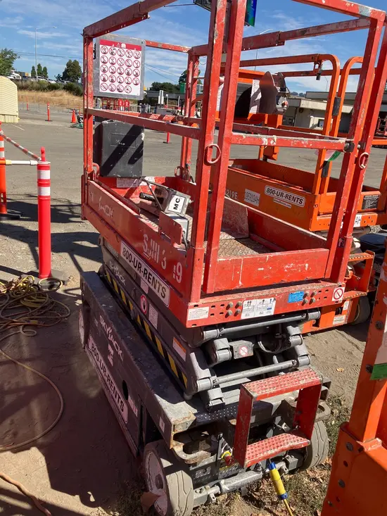 2018 Skyjack SJIII3219 Scissor Lift