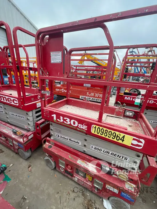 2019 MEC 1330SE Scissor Lift