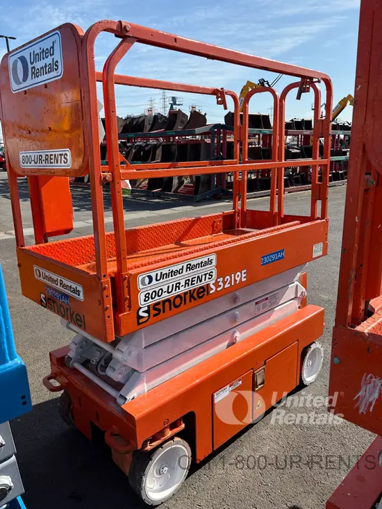 2019 Snorkel S3219E Scissor Lift