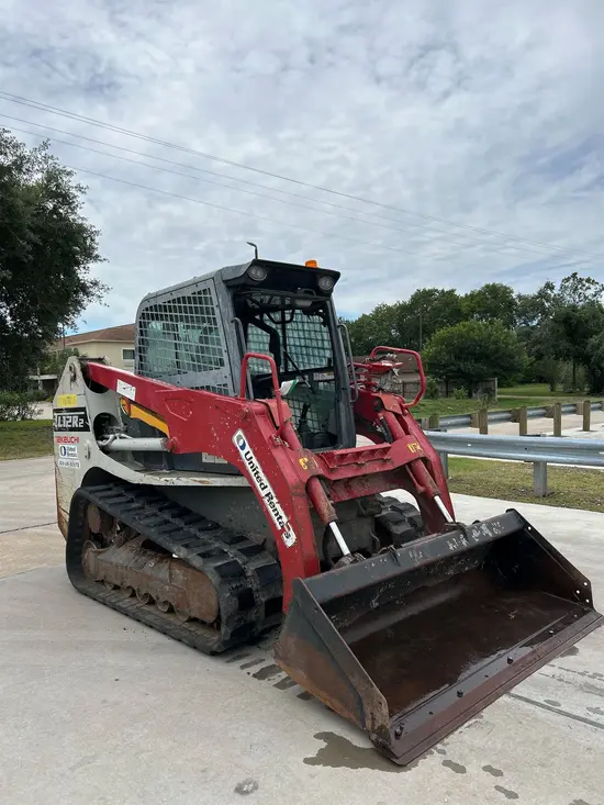2021 Takeuchi TL12R2-CR Track Loader