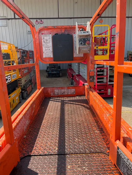 2019 Snorkel S3219E Scissor Lift