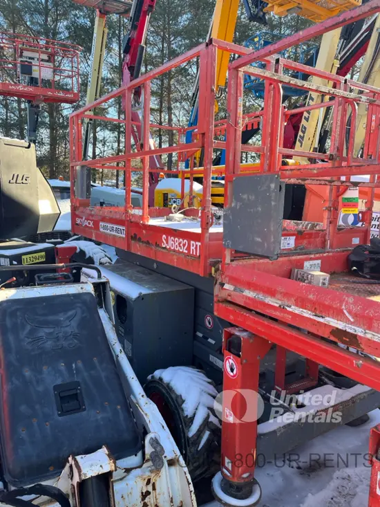 2017 Skyjack SJ6832RT Rough Terrain Scissor Lift