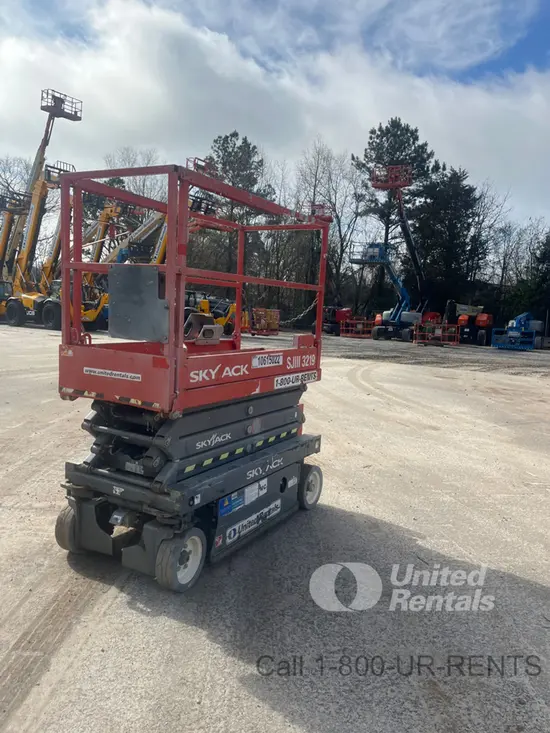 2017 Skyjack SJIII3219 Scissor Lift