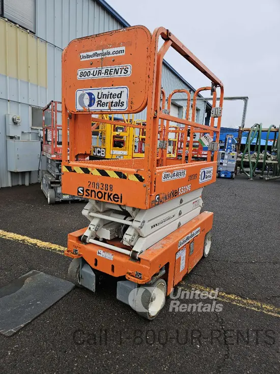2018 Snorkel S3219E Scissor Lift