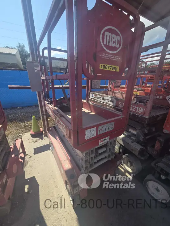 2017 MEC 1330SE Scissor Lift