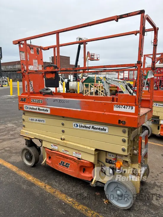 2017 JLG 2632ES Scissor Lift