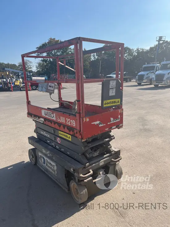 2017 Skyjack SJIII3219 Scissor Lift