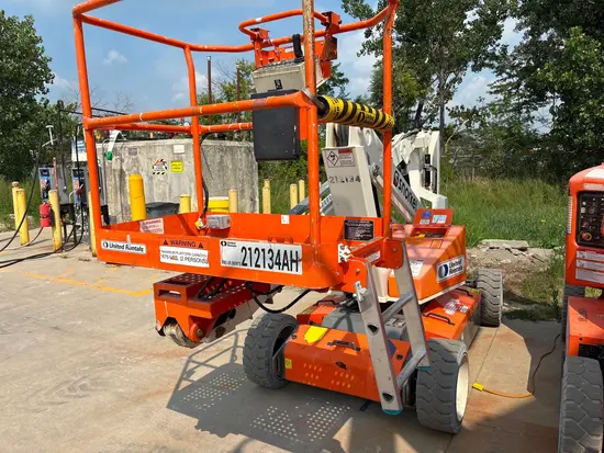2018 Snorkel A38E Articulating Boom Lift