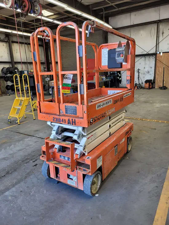 2019 Snorkel S3219E Scissor Lift