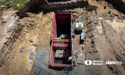 Launch and receive pits method used on an open excavation