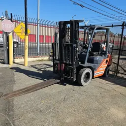 2019 Toyota 8FGU25 Warehouse Forklift