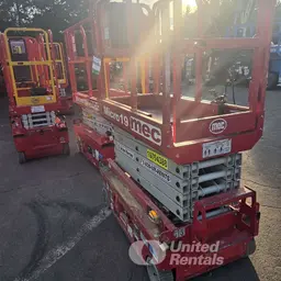 2017 MEC MICRO 19 Scissor Lift