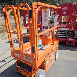 2020 Snorkel TM12E Self-Propelled One-Person Lift