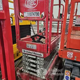 2020 MEC MICRO 19 Scissor Lift