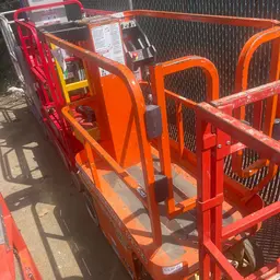 2018 JLG 1230ES Self-Propelled One-Person Lift