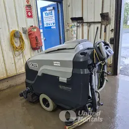 2022 Clarke SC901 X32C Scrubber