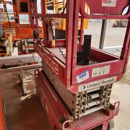 2018 MEC 1330SE Scissor Lift