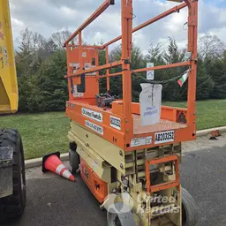 2018 JLG 2032ES Scissor Lift