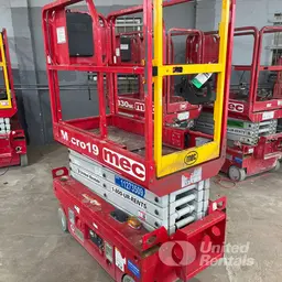 2017 MEC 1330SE Scissor Lift