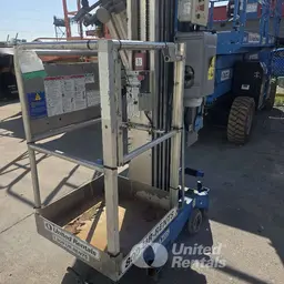 2018 Genie AWP-30SDC Pusharound Lift